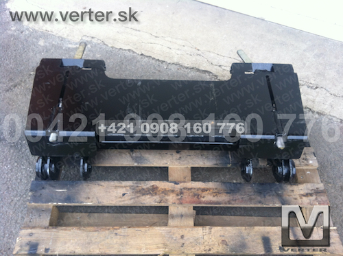 Rýchloupínač CAT 428E traktorbager