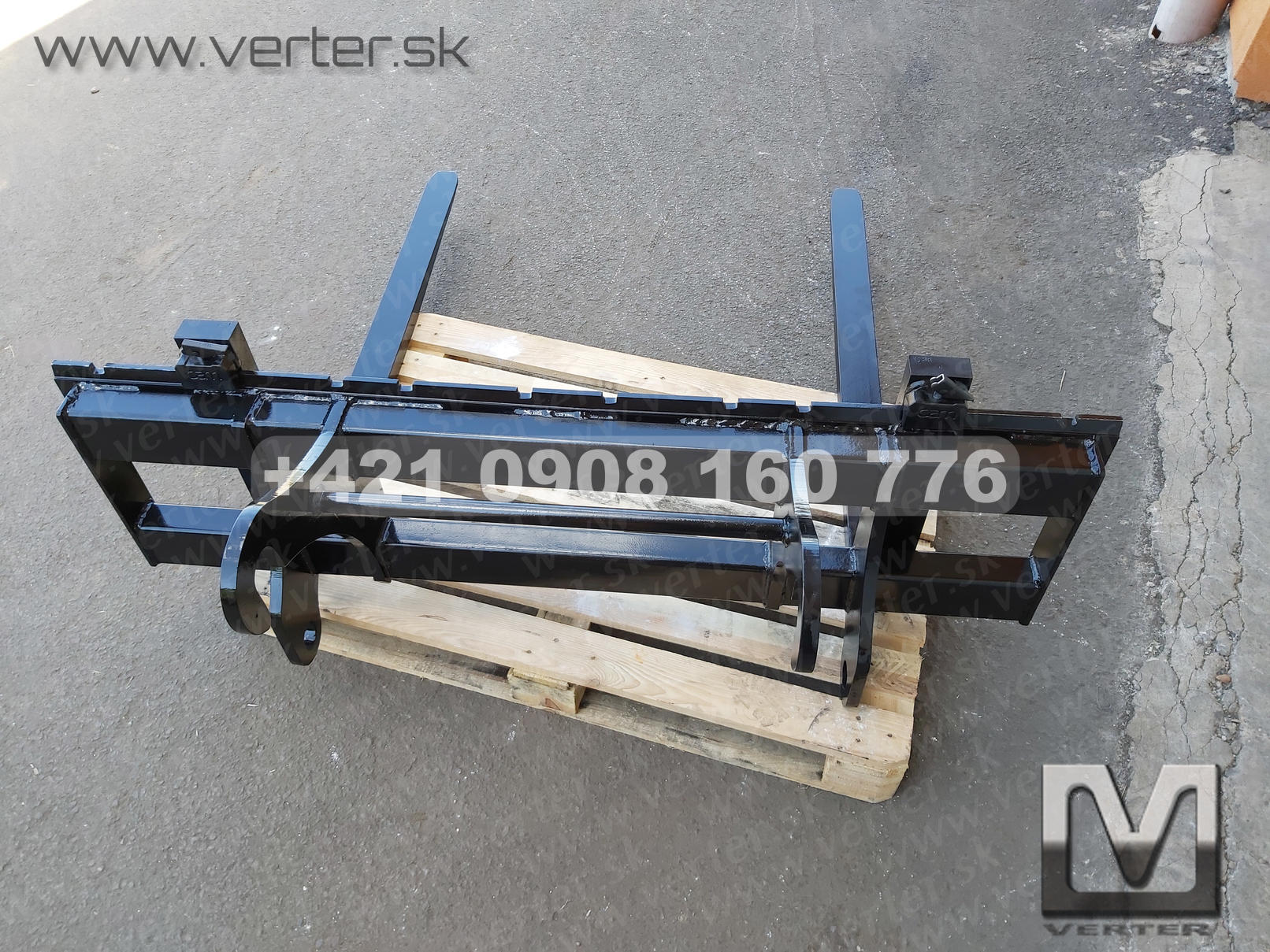 Paletizačné vidly JCB 2CX