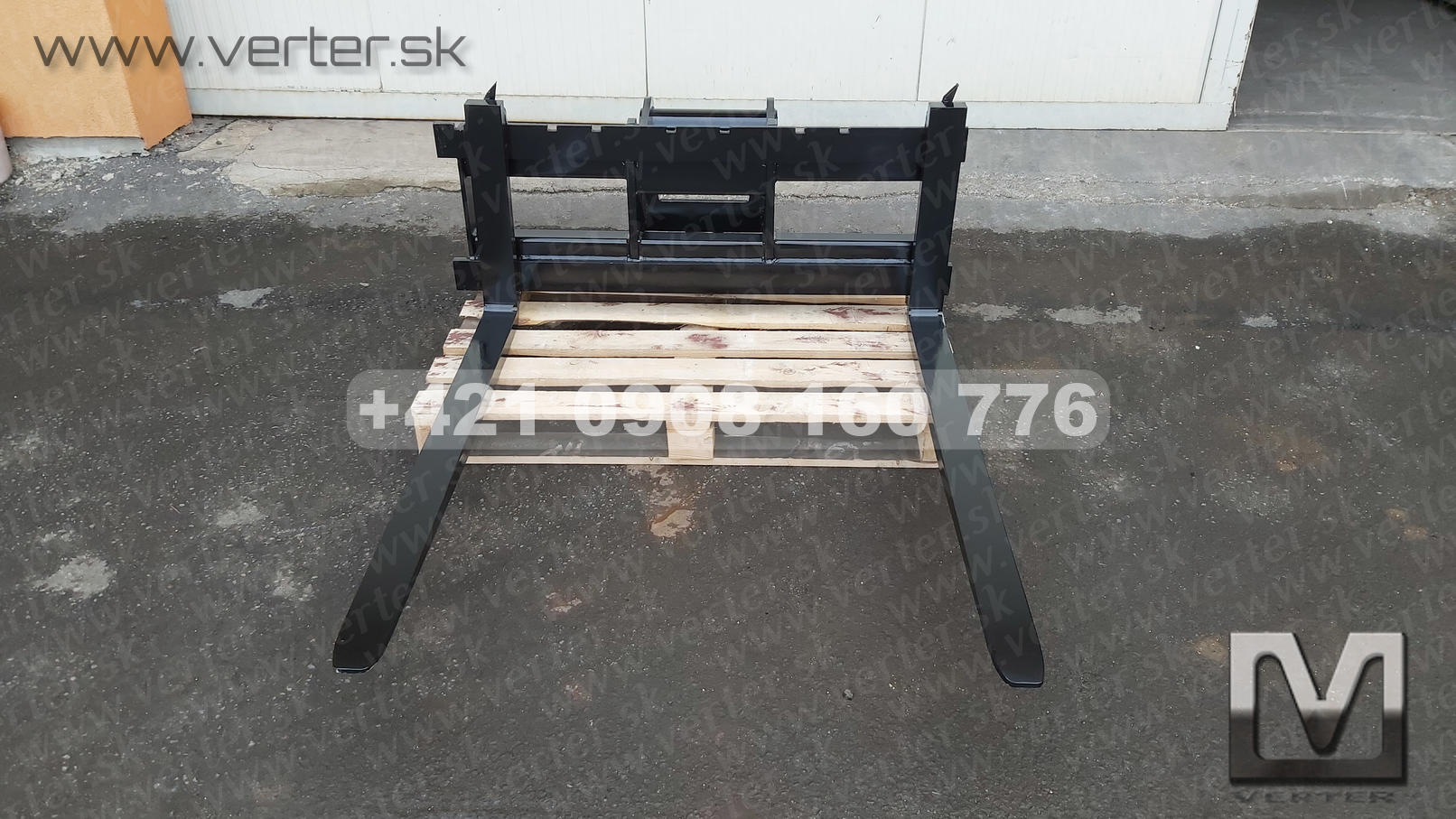 Paletizačné vidly Terex HML42 kolesový bager